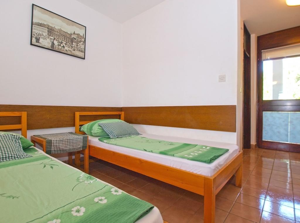 Apartment Stipe 1444 Marčana Esterno foto