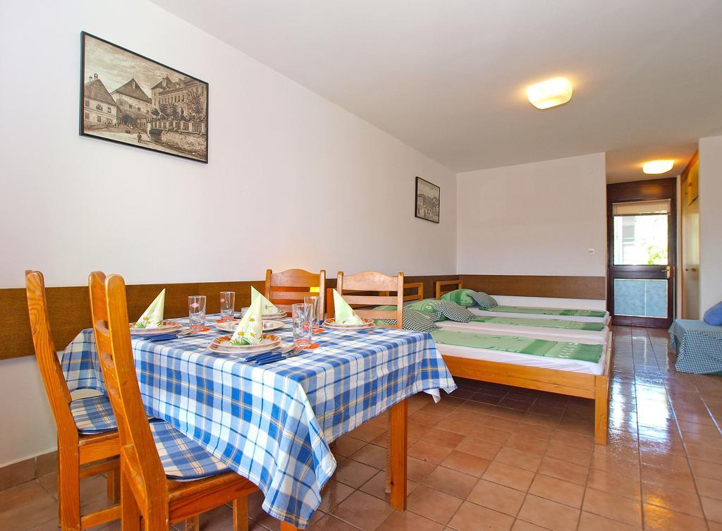 Apartment Stipe 1444 Marčana Esterno foto